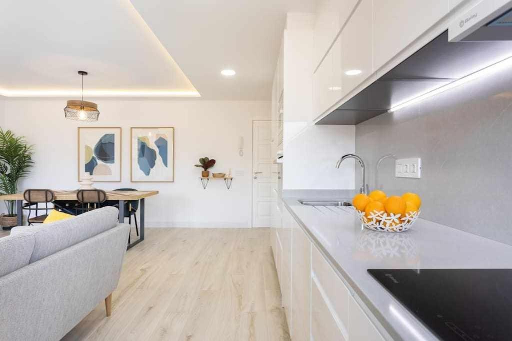 Sunnyland Apartment Arona Cho Zewnętrze zdjęcie
