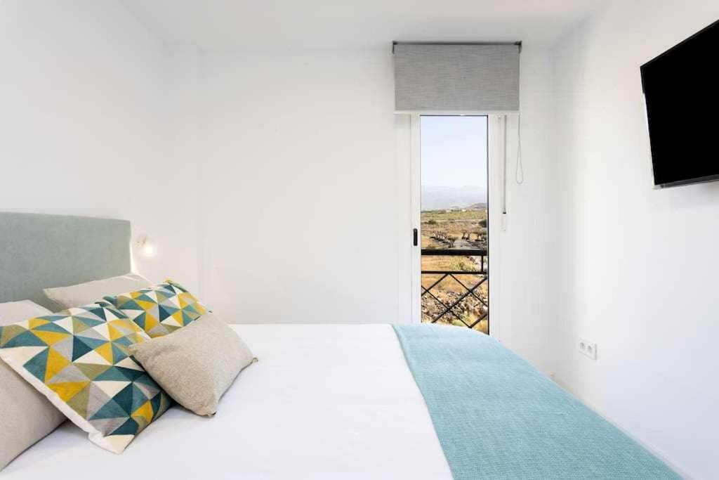 Sunnyland Apartment Arona Cho Zewnętrze zdjęcie
