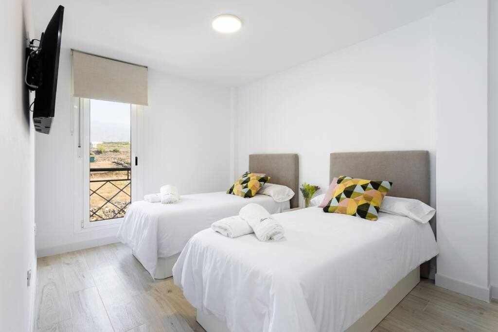 Sunnyland Apartment Arona Cho Zewnętrze zdjęcie